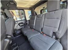 Vehicle Thumb #11