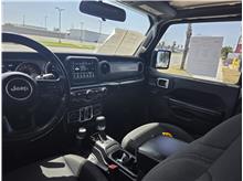 Vehicle Thumb #13