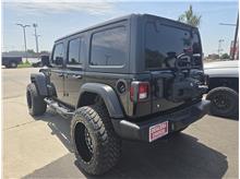 Vehicle Thumb #7