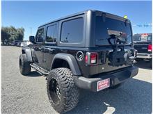 Vehicle Thumb #7
