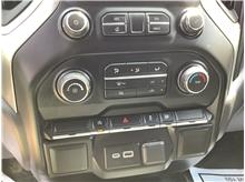 Vehicle Thumb #9