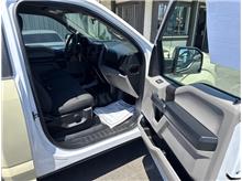 Vehicle Thumb #11