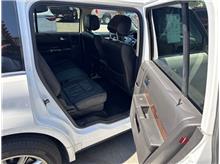 Vehicle Thumb #6