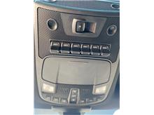 Vehicle Thumb #19