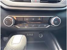 Vehicle Thumb #17