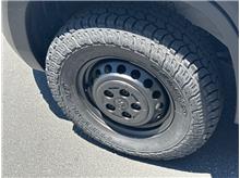 Vehicle Thumb #24