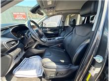 Vehicle Thumb #14