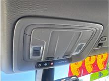 Vehicle Thumb #24