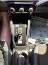 Vehicle Thumb #16