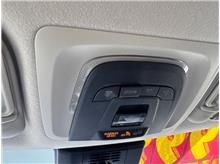 Vehicle Thumb #25