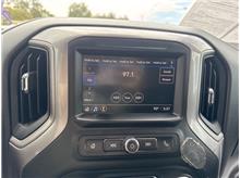 Vehicle Thumb #17