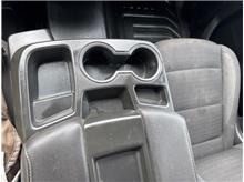 Vehicle Thumb #19