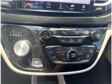 Vehicle Thumb #17