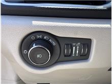 Vehicle Thumb #21