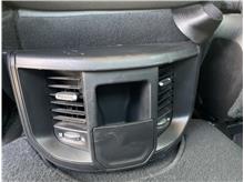 Vehicle Thumb #8