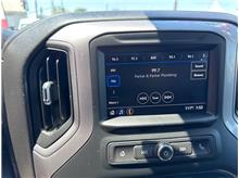 Vehicle Thumb #26