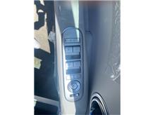 Vehicle Thumb #14