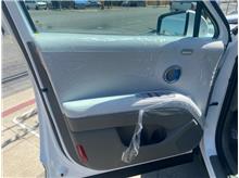 Vehicle Thumb #15