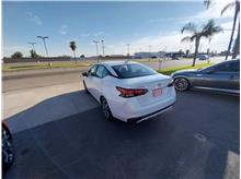 Vehicle Thumb #8