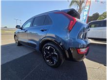 Vehicle Thumb #7