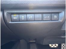 Vehicle Thumb #18