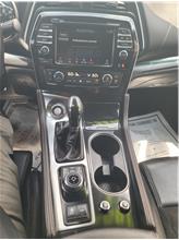 Vehicle Thumb #14