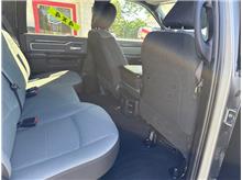 Vehicle Thumb #15