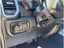 Vehicle Thumb #22