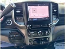Vehicle Thumb #23