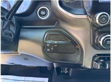 Vehicle Thumb #24