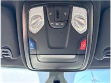 Vehicle Thumb #26