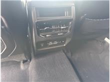 Vehicle Thumb #15