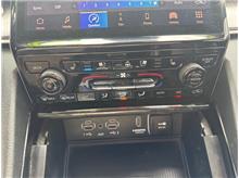 Vehicle Thumb #22