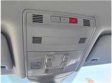 Vehicle Thumb #25