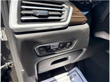 Vehicle Thumb #23