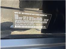 Vehicle Thumb #26