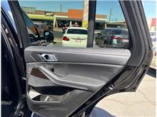 Vehicle Thumb #9
