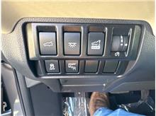 Vehicle Thumb #25