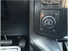 Vehicle Thumb #25