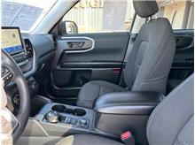 Vehicle Thumb #18