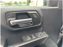Vehicle Thumb #17