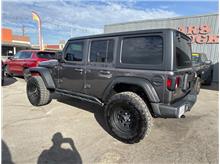 Vehicle Thumb #12