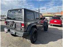 Vehicle Thumb #8
