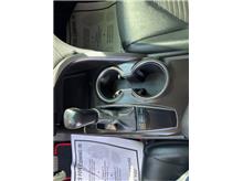 Vehicle Thumb #20
