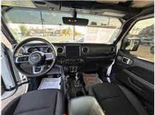 Vehicle Thumb #22