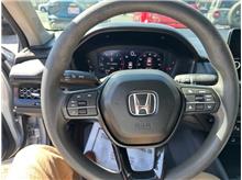 Vehicle Thumb #23