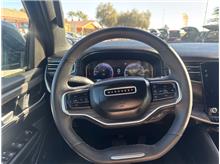 Vehicle Thumb #20