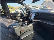 Vehicle Thumb #9