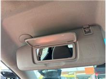 Vehicle Thumb #21