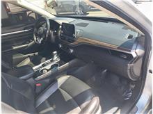 Vehicle Thumb #12